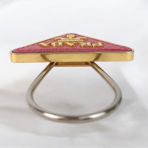 PRADA Key Ring/ Bag Charm 😍❤️‍🔥🔥 - Picture 4 of 13